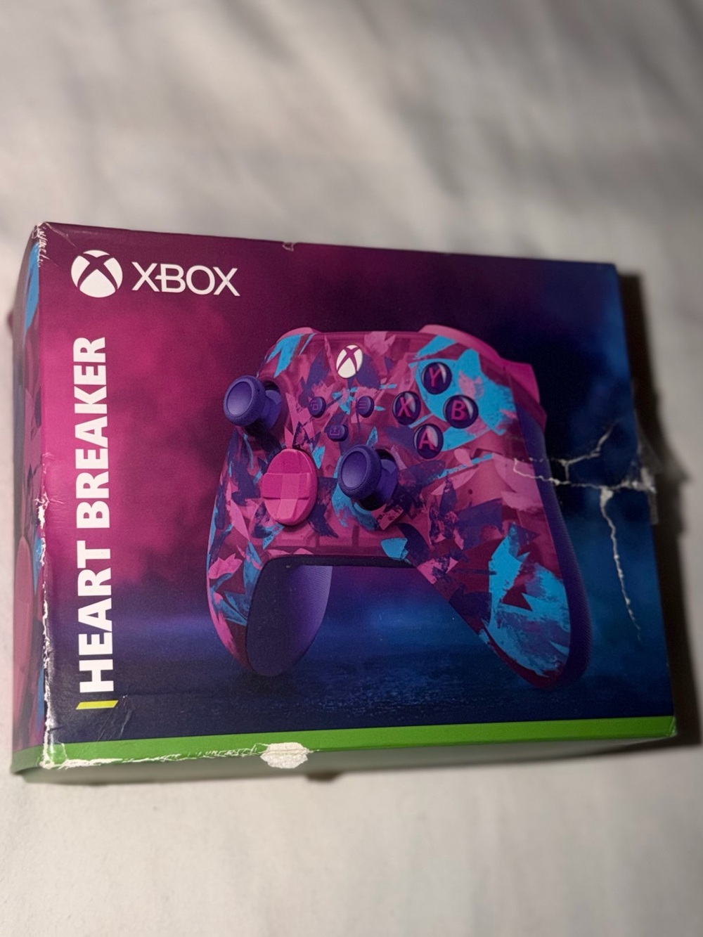 Xbox Heart Breaker Wireless Controller - Picture 2 of 3